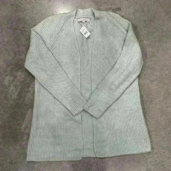 LOFT ANN TAYLOR Sweater Cardigan - Picture 2 of 7